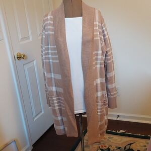 Isaac Mizrahi Plaid Cardigan Sweater - Tan and White GET COZY